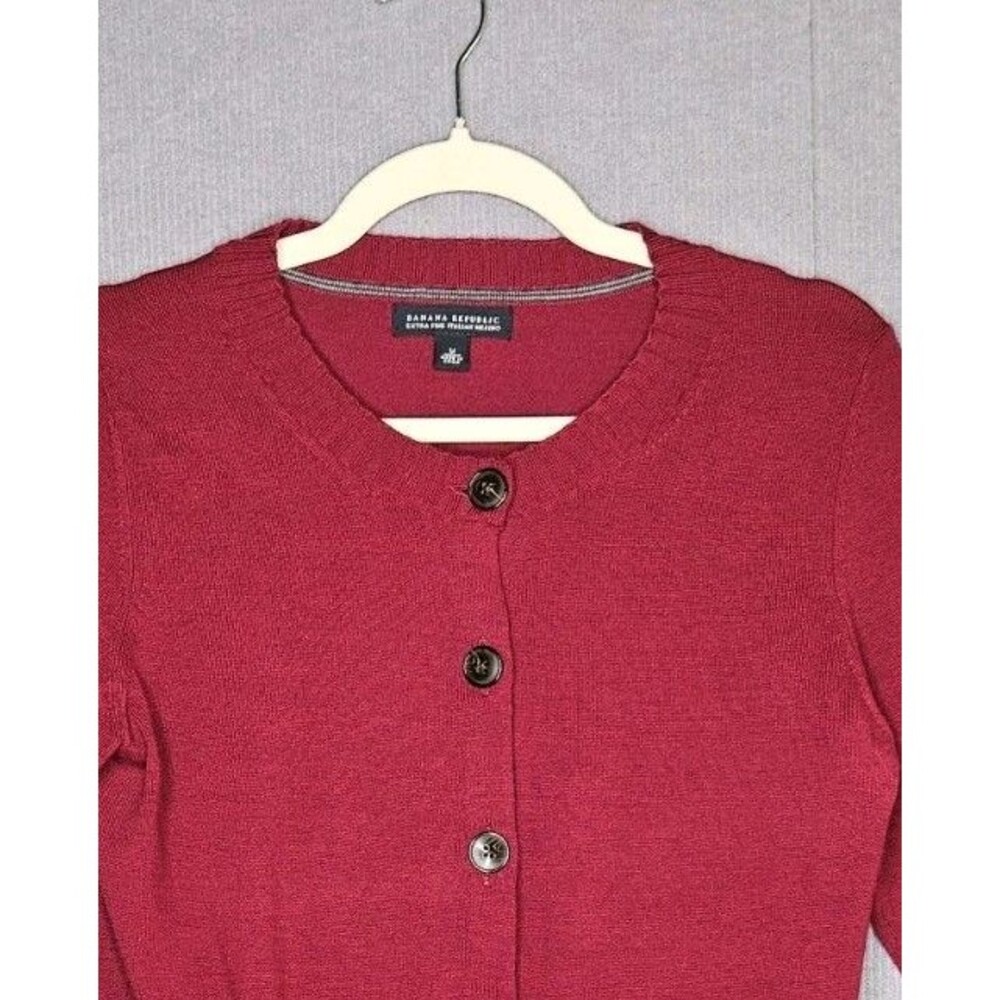 Banana Republic Cardigan Womens Medium Burgundy Merino Wool Button Front